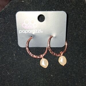 *NWT* PAPARAZZI *CLEARANCE*As Low As $1/A Pc! Build A Bundle Lets Make A Deal!😊